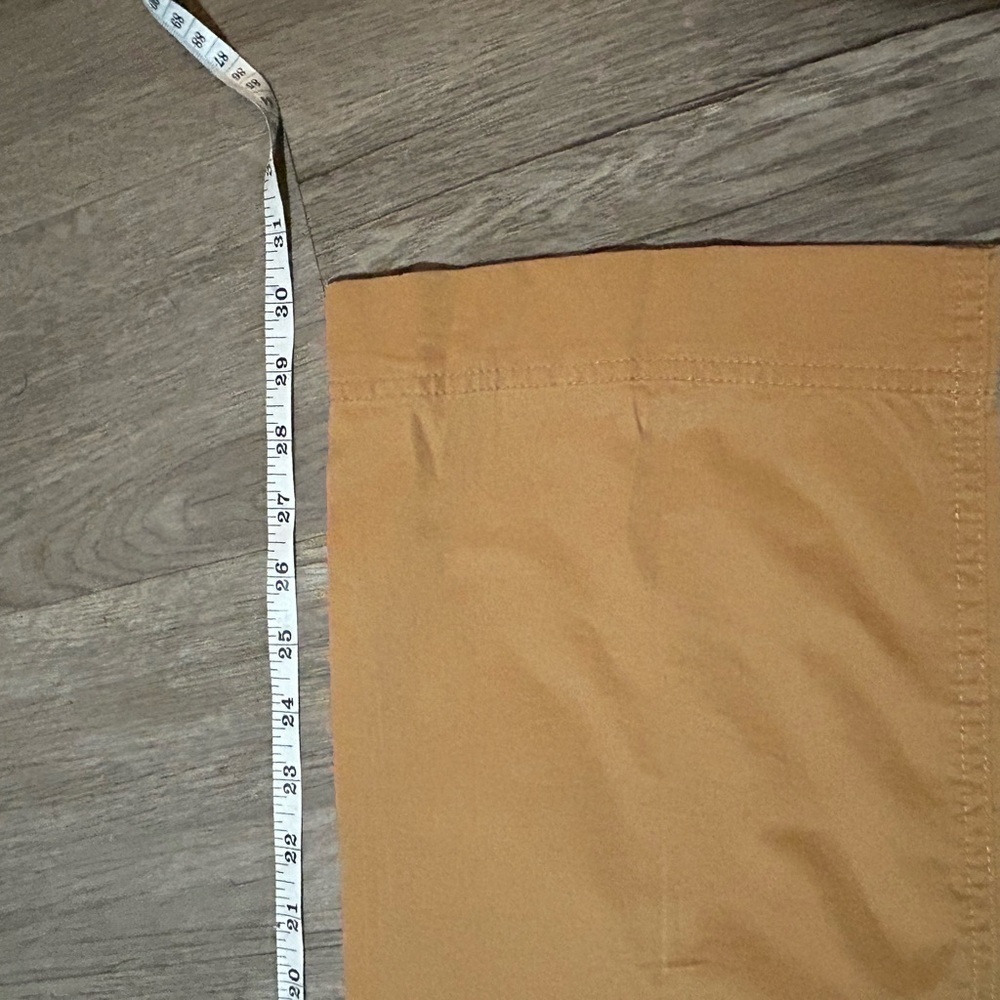 NWT Women’s Abercrombie & Fitch Brown Cargo Pants - Picture 7 of 8